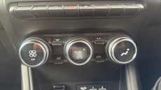 Renault Captur 1.6 E-TECH Hybrid 145 SE Edition 5dr Auto Hybrid Hatchback